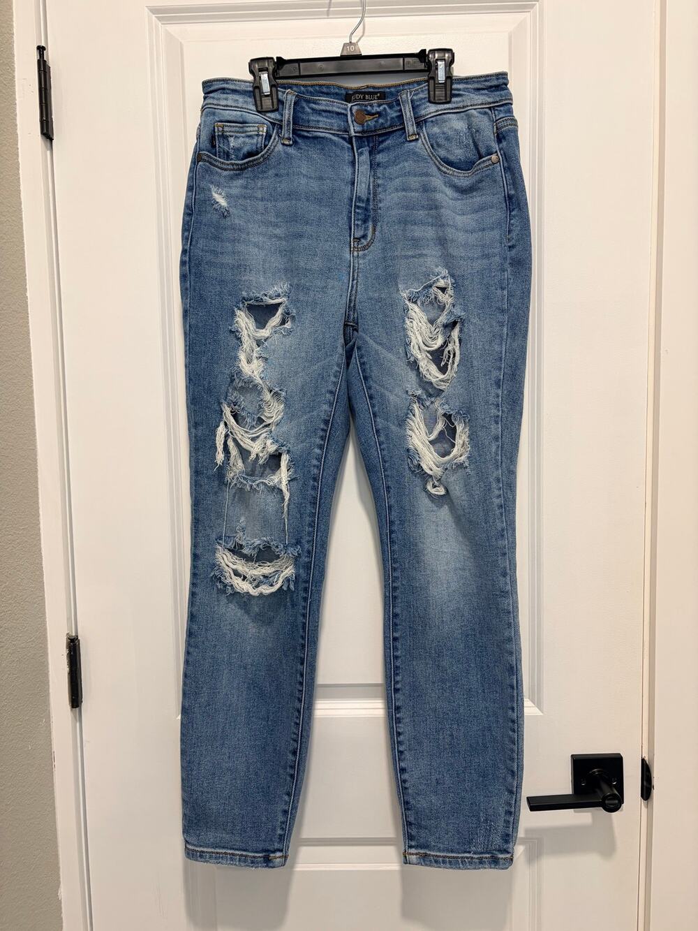 Judy Blue High Rise Boyfriend Ripped Jeans Size 27